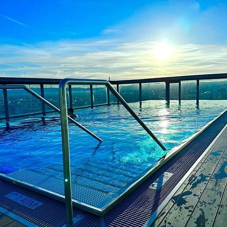 Vienna Sky Apartment I Rooftop Pool I Netflix Εξωτερικό φωτογραφία